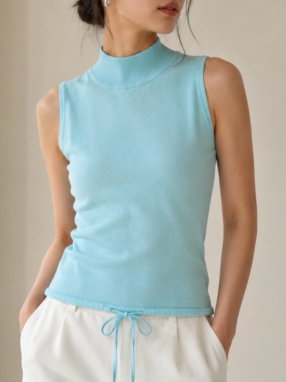 ZARA Light Blue Mock- Neck Knit Sleeveless Top, Like New Condition Size M